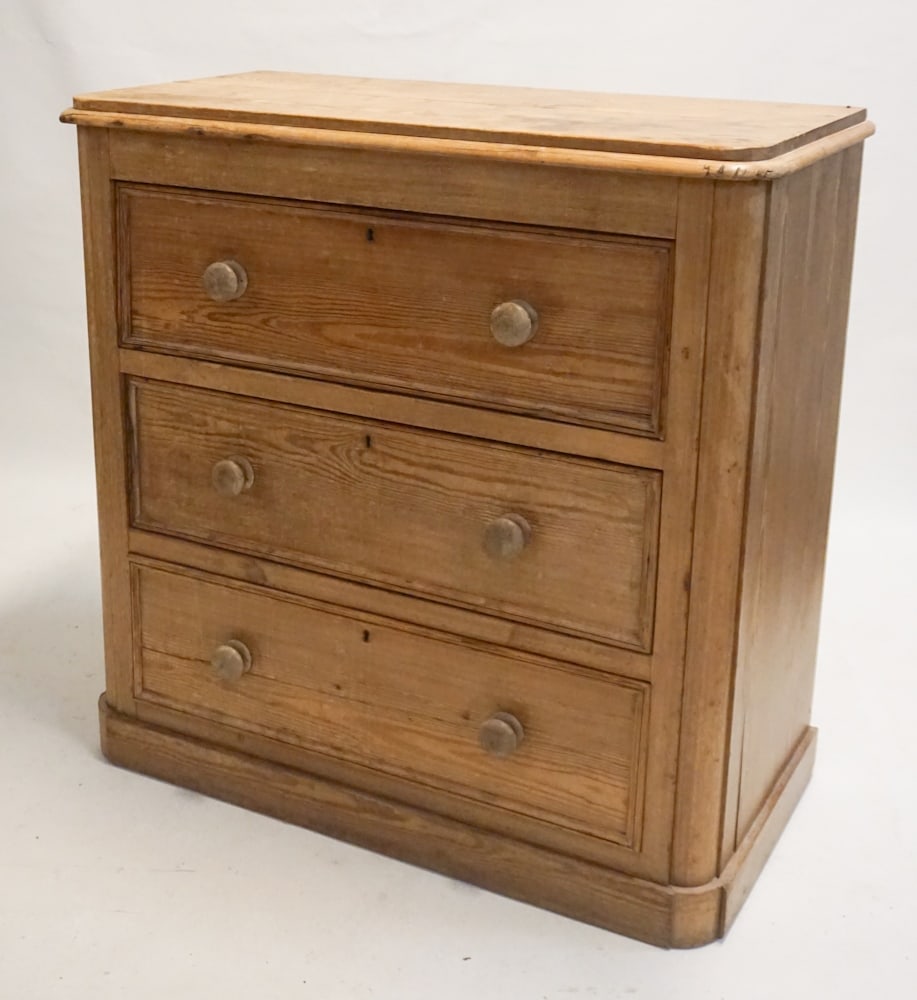 English Country Pine Chest of Drawers (1 of 2)