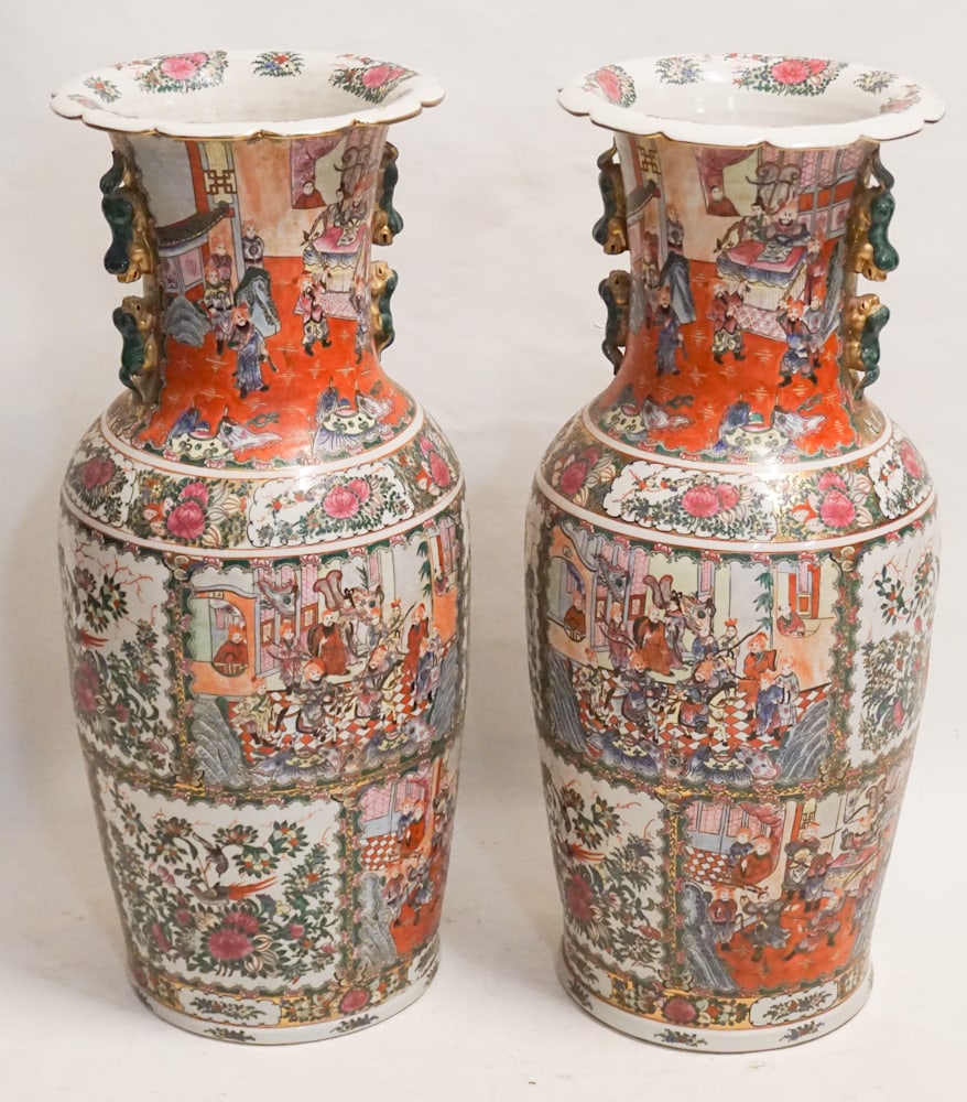 Pair Vintage Chinese Rose Medallion Palace Urns (1 of 4)
