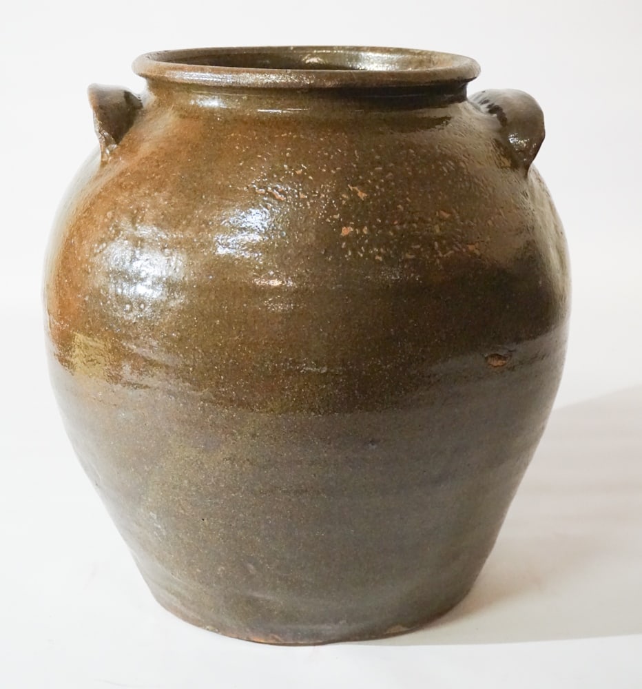 Handsome Southern Stoneware Storage Jar (1 of 5)