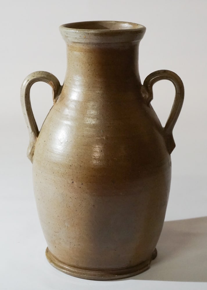 Antique Southern Stoneware Salt Glazed Storage Jar (1 of 3)