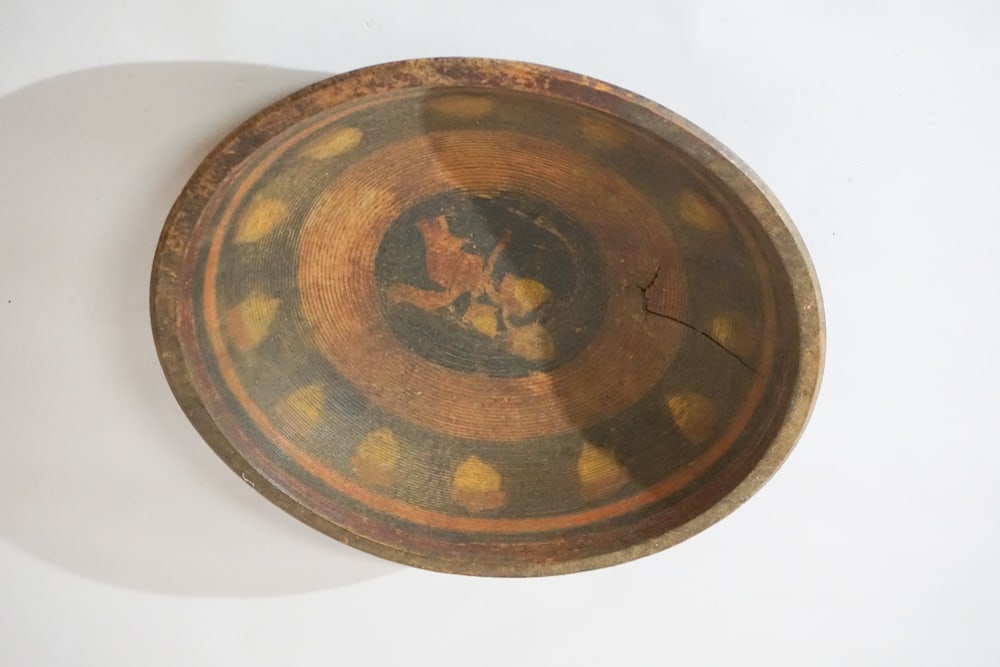 Antique American Folk Art Paint Decorated Bowl (1 of 4)