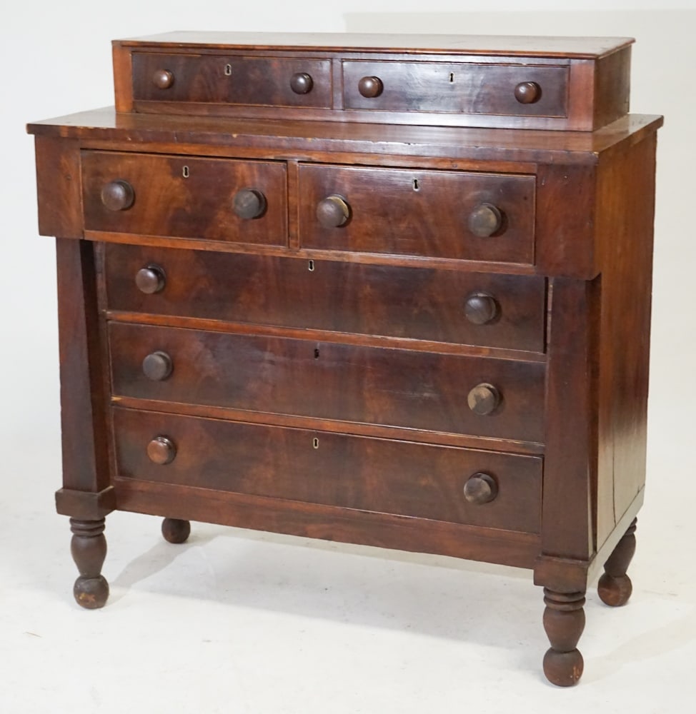 American Late Federal Figured Mahogany Chest (1 of 3)