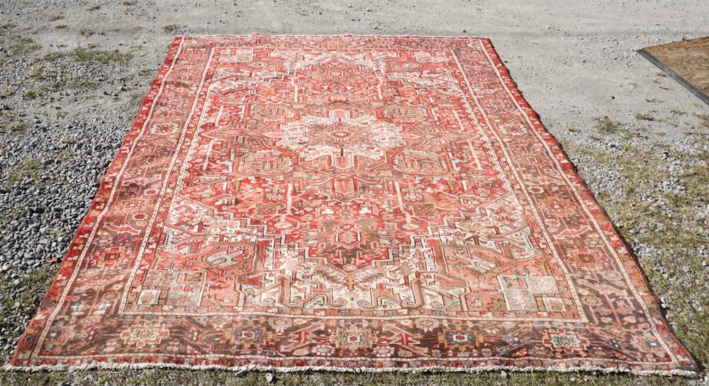 Fine Antique Persian Heriz Carpet (1 of 4)