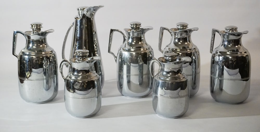 Set Vintage Thermos Deco Stainless Steel Pitchers (1 of 2)
