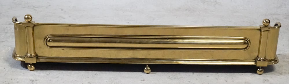 Handsome English Regency Brass Fire Fender (1 of 1)