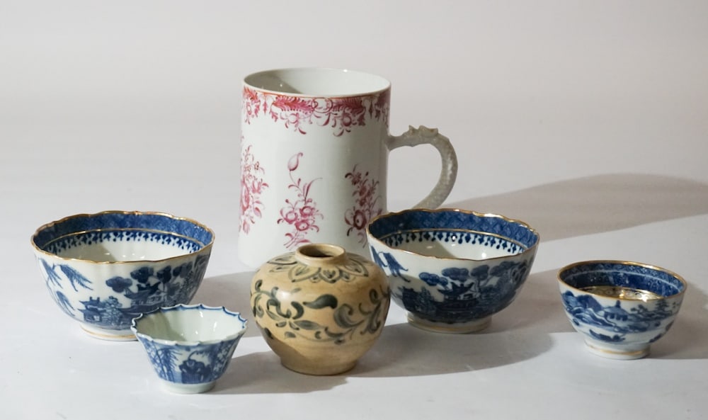 Collection Antique Chinese Porcelain (1 of 3)