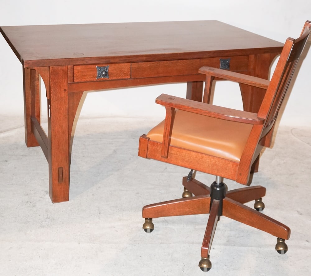 Stickley Arts & Crafts Oak Desk & Matching Chair (1 of 3)