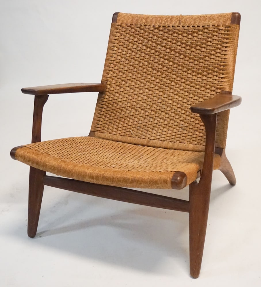 Easy Chair by Hans Wegner for Carl Hansen (1 of 3)