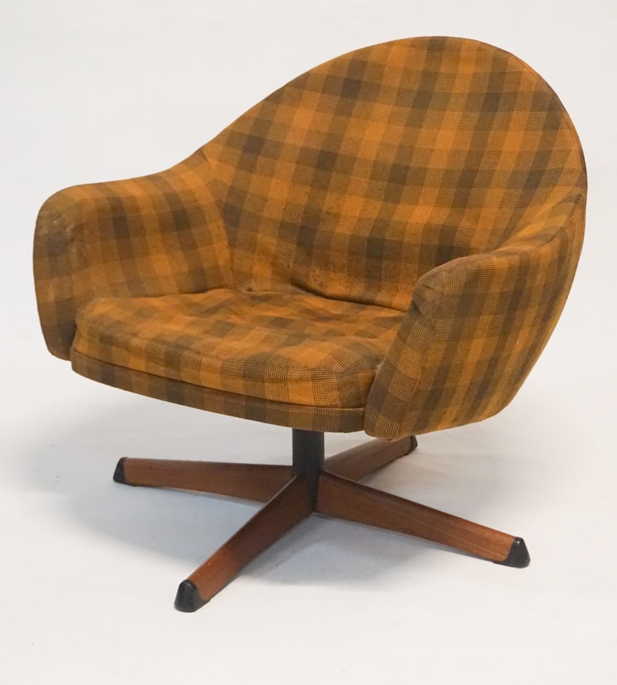 Excellent Mid Century Modern Easy Chair: Likely by Swedfurn. Brilliant original fabric atop metal swivel stand with faux wood grain. Nice condition throughout. H28" W29 1/2" D26" Sold from the collection of a Charleston, South Carolina famil
