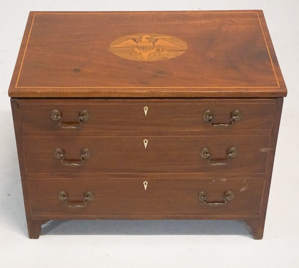 American Federal Mahogany Inlaid Blanket Chest (1 of 5)