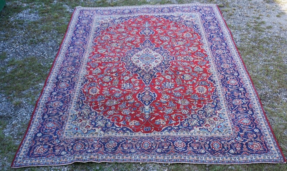 Antique Persian Kashan Carpet (1 of 5)