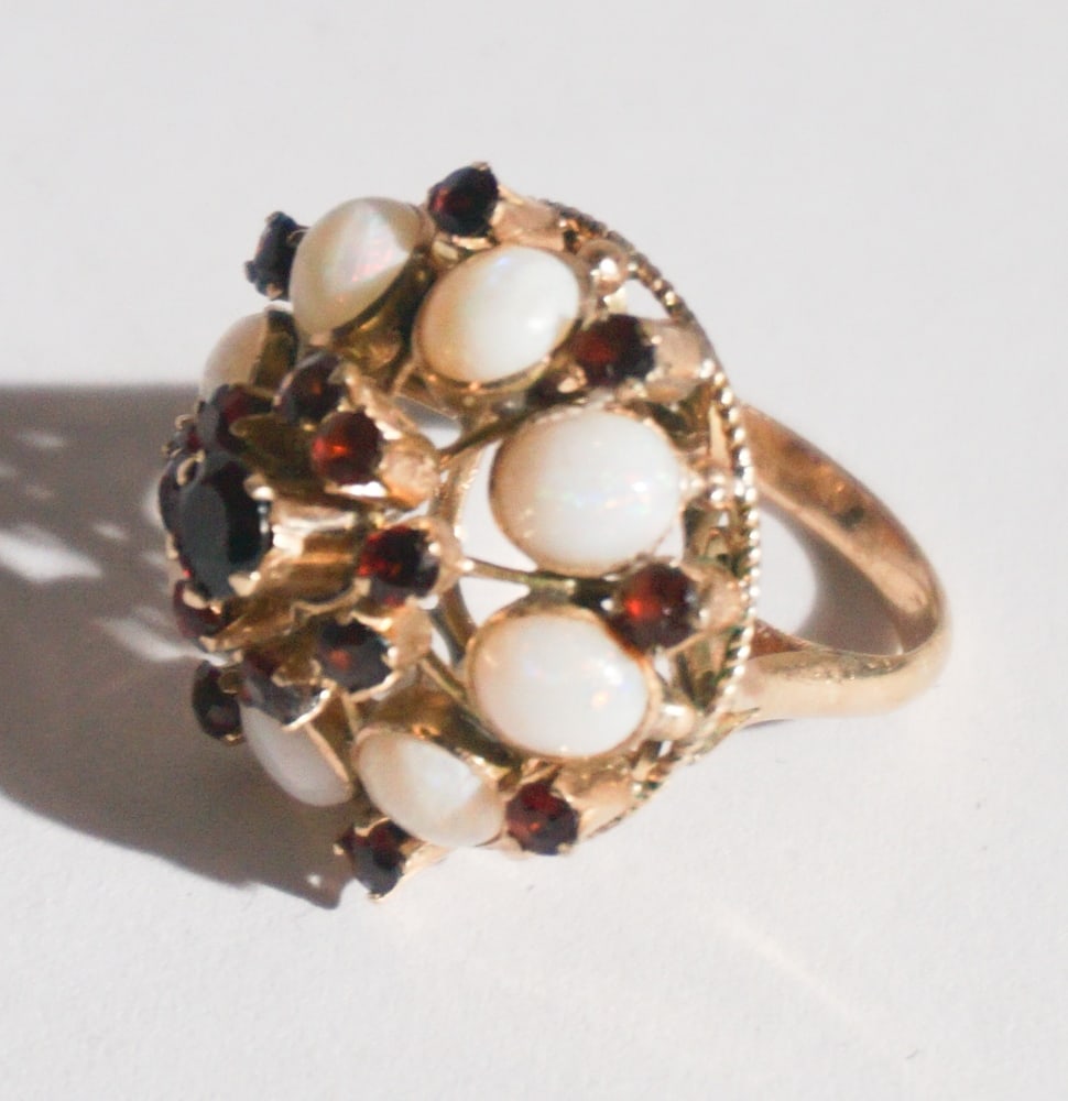 Vintage 14k Gold Garnet & Opal Fashion Ring (1 of 3)