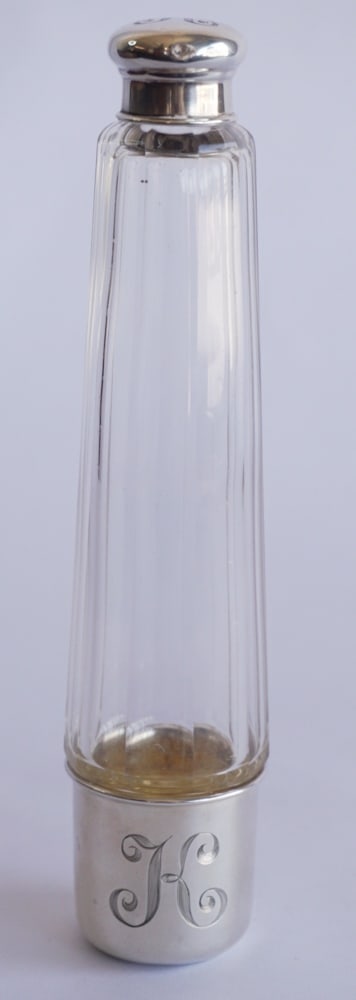 Vintage Silver & Cut Glass Automobile Whiskey Flask (1 of 2)