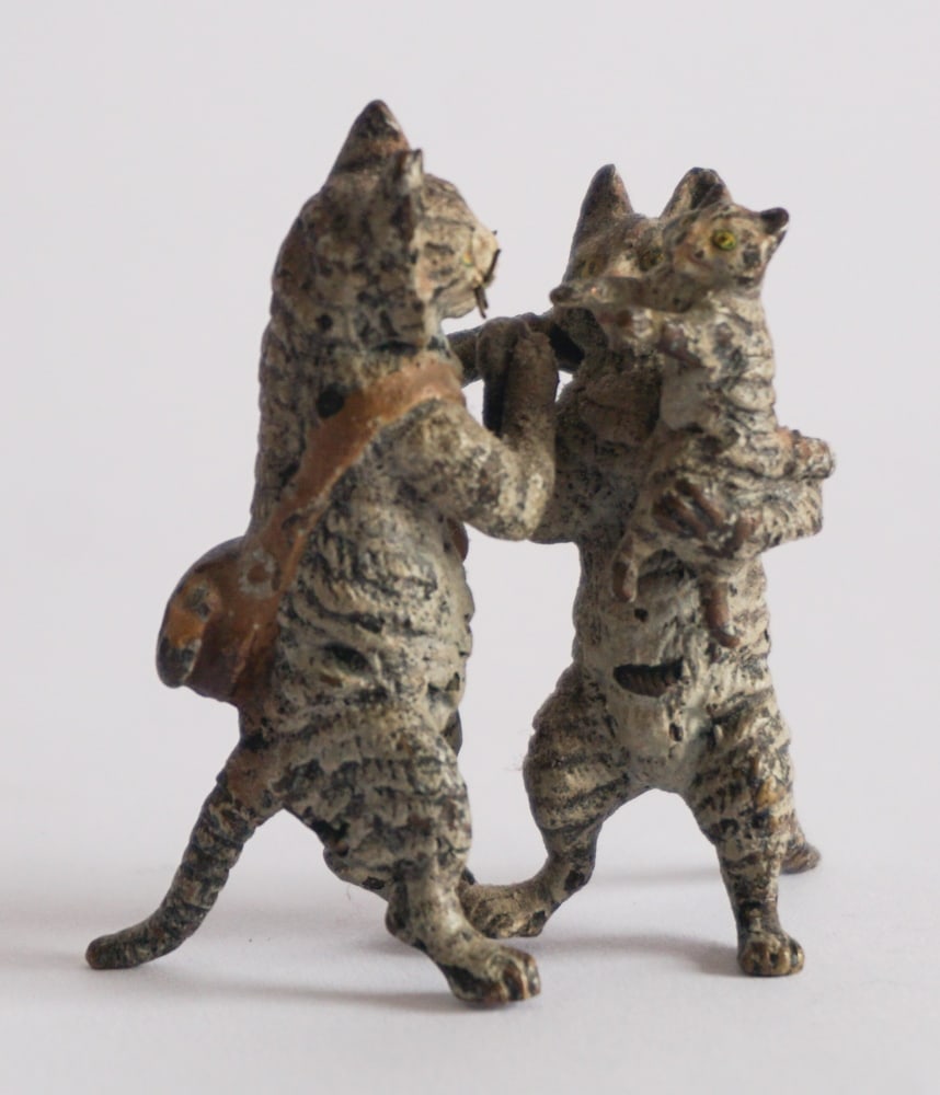 Antique Vienna Bronze Cold Painted Cat (1 of 3)