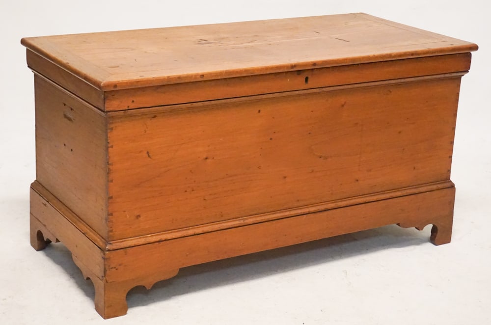 American Federal Walnut Blanket Chest (1 of 4)