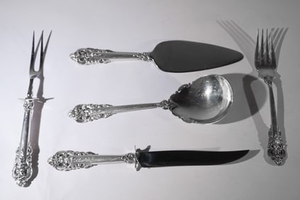 Set Wallace Grand Baroque Sterling Serving Pieces