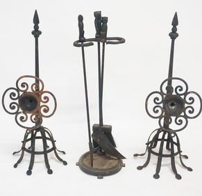 Set Arts & Crafts Period Iron Fire Tools & Accesso