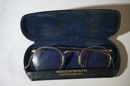 Pair Antique 12k Gold Eye Glasses of Savannah Inte