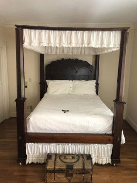 American Classical Figured Mahogany Plantation Bed