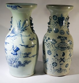 Fine Pair Antique Chinese Canton Porcelain Urns