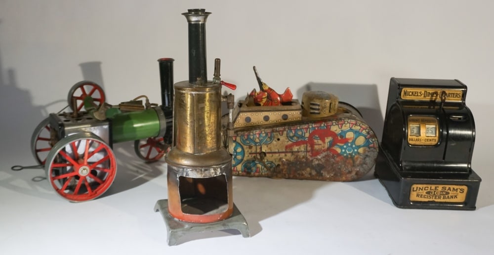 Collection Antique Tin Toys (1 of 4)