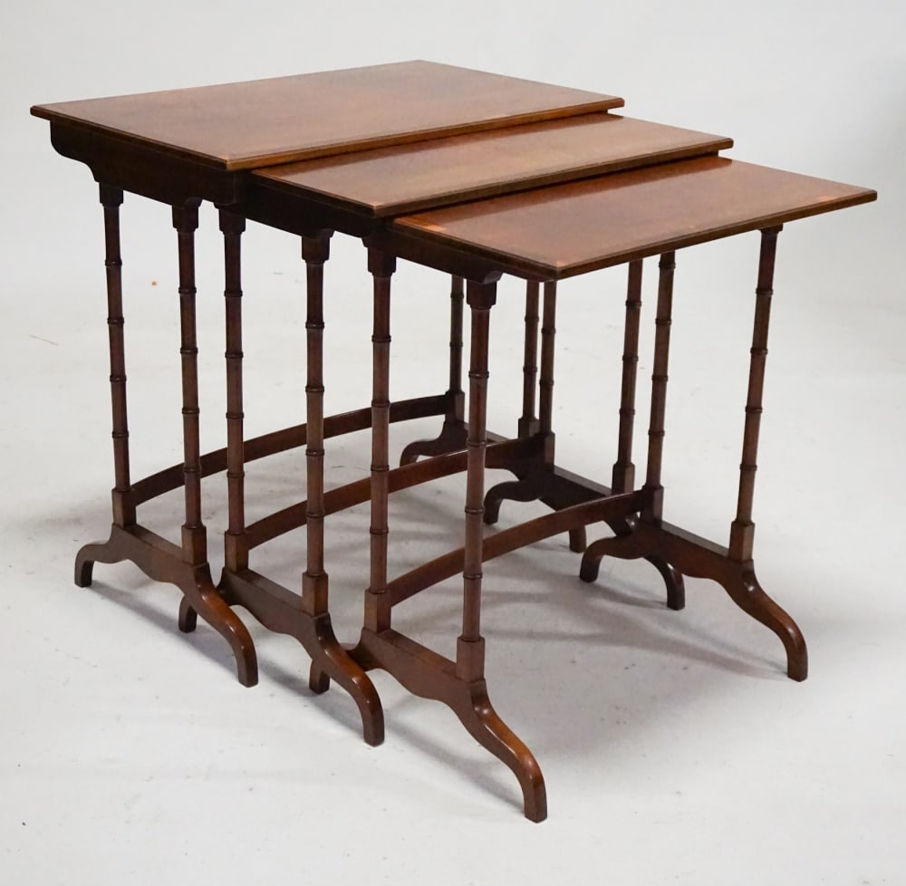 Set Edwardian Style Figured Mahogany Nesting Tables (1 of 3)