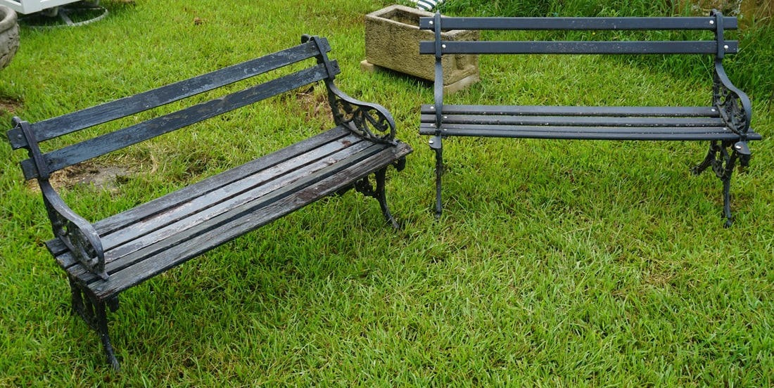 Pair Charleston SC Cast Iron Garden/Battery Benches (1 of 2)