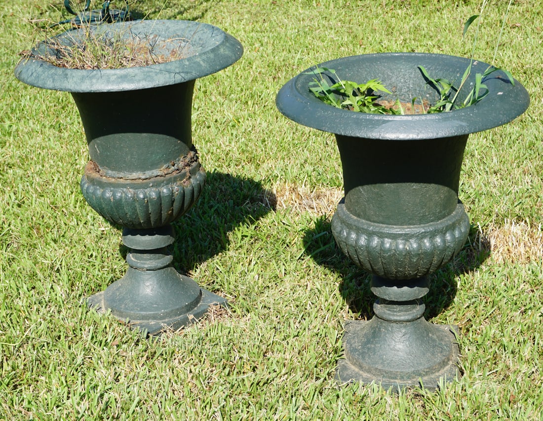Pair Handsome Antique Cast Iron Garden Urns (1 of 2)