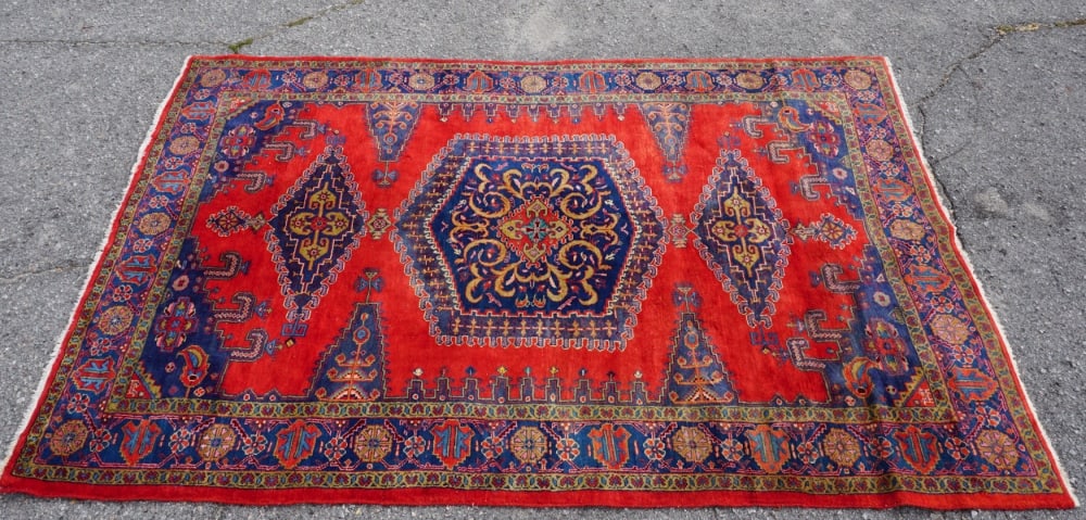 Handsome Vintage Persian Viss Woven Wool Carpet (1 of 4)
