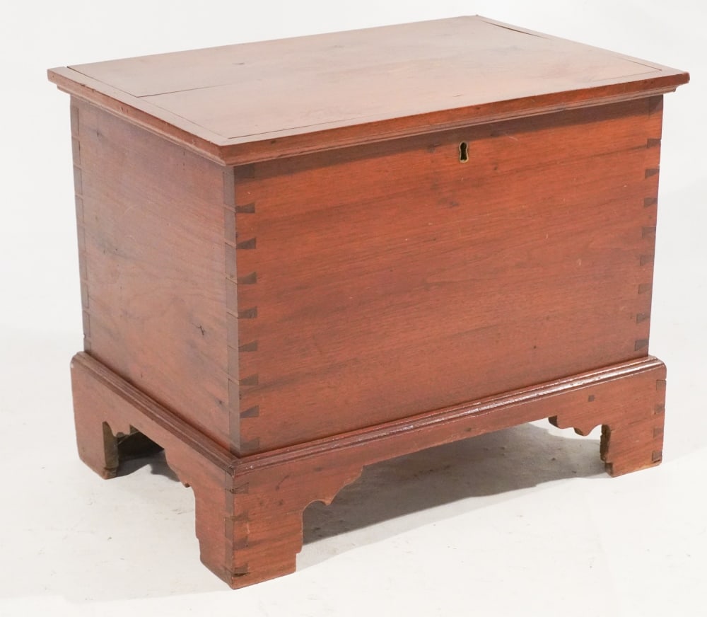 Handsome Southern Walnut Federal Cellarette (1 of 5)