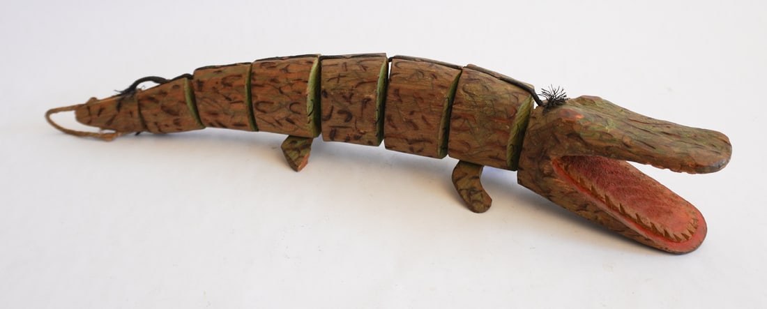 Antique Carved & Painted Toy Folk Art Alligator (1 of 3)