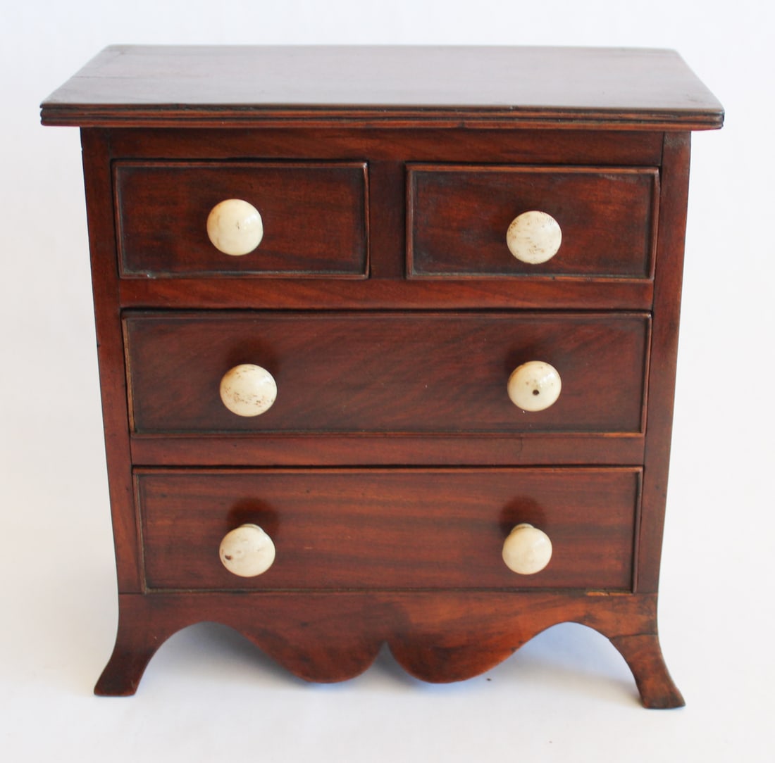 Antique Hepplewhite Mahogany Miniature Chest (1 of 4)