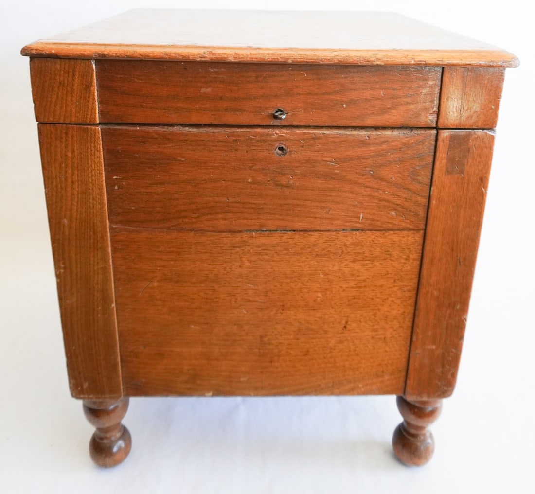 Antique Country Federal Style Shoe Shine Box (1 of 4)