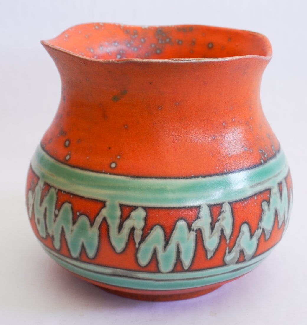 Rare Newcomb College  / Haeger Art Pottery Vase (1 of 5)