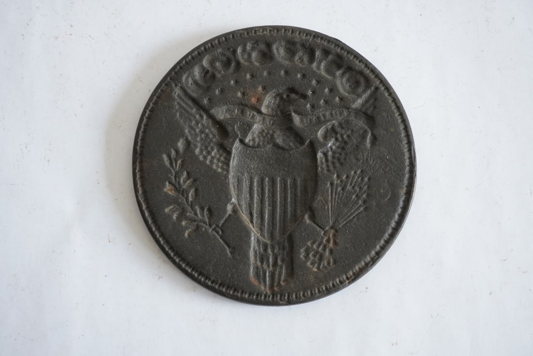 Interesting Antique American Cast Iron Press (1 of 2)