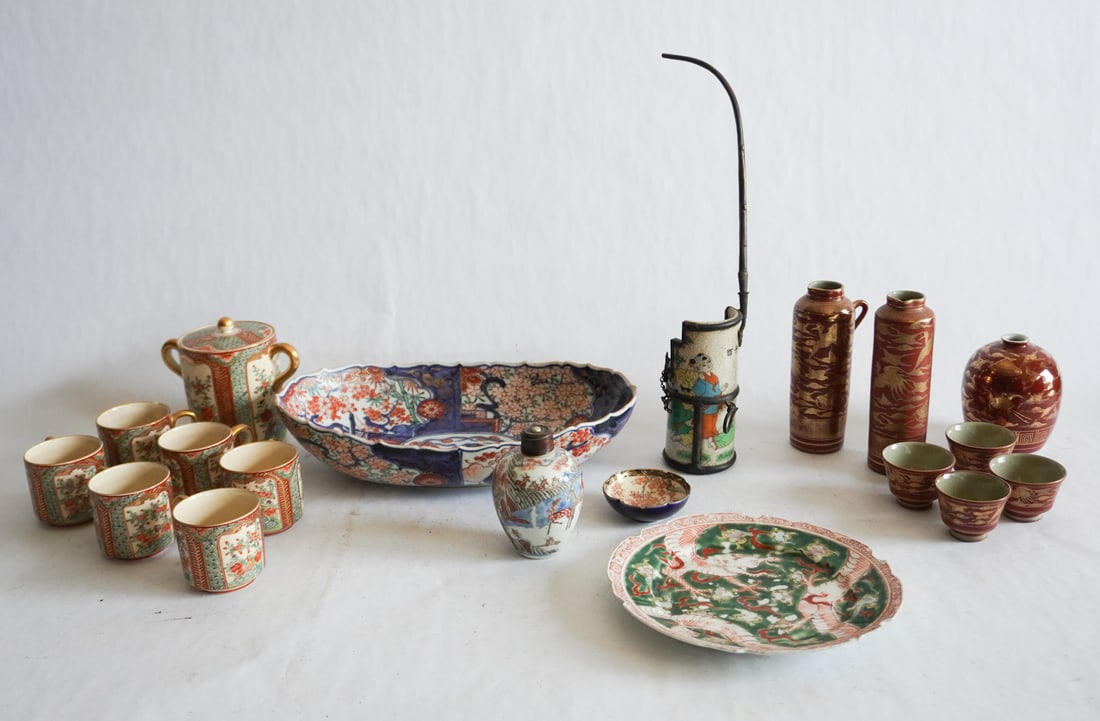 Collection Antique Japanese Porcelain Articles (1 of 6)