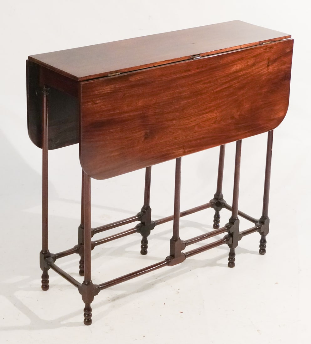 English George III Style Edwardian Mahogany Drop Leaf Gate Leg SideTable (1 of 2)