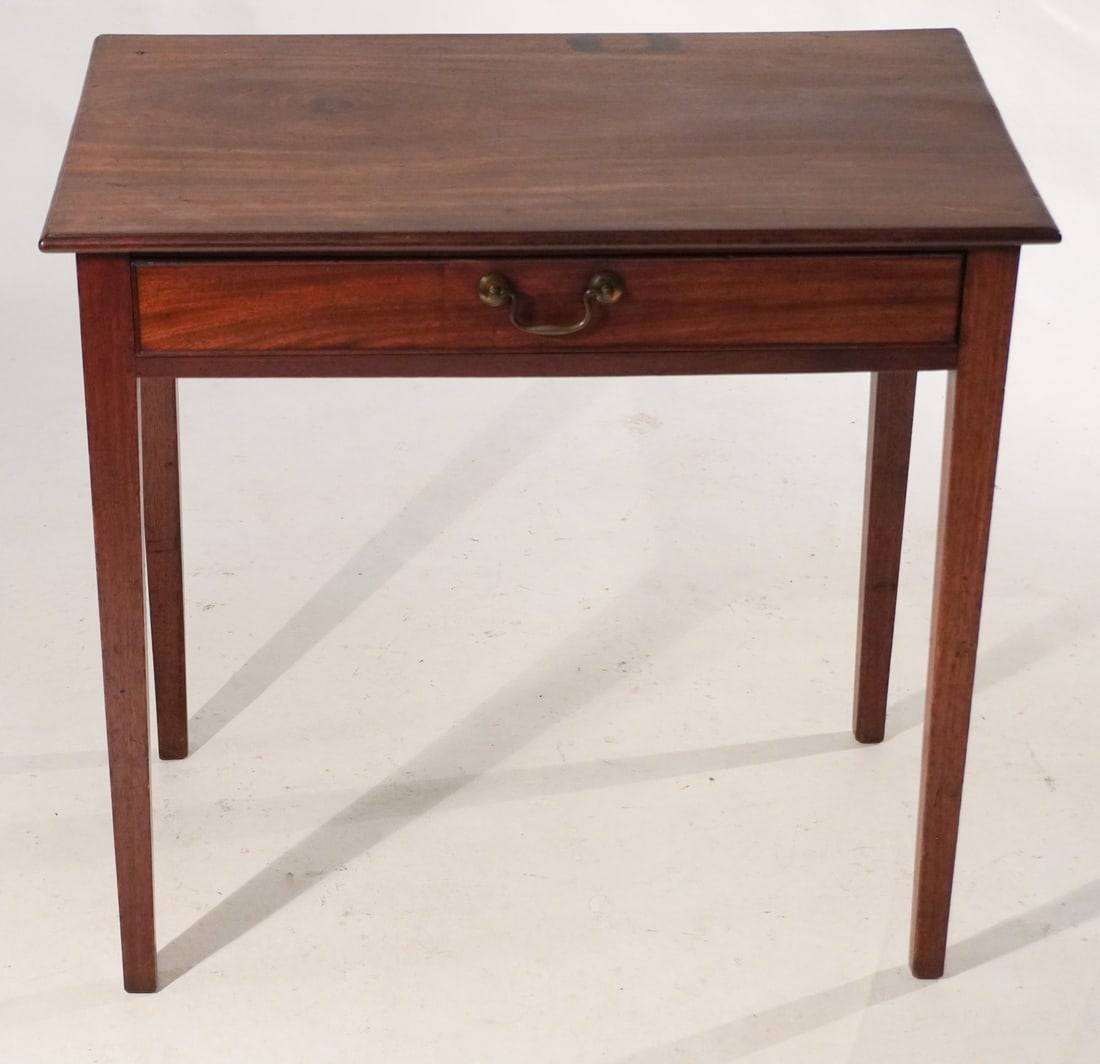 English George III Mahogany Dressing Table (1 of 3)
