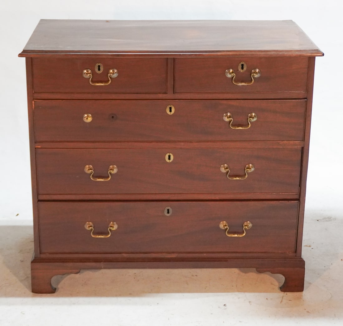English George III Figured Mahogany Chest (1 of 4)