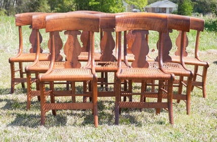 Set Tiger Maple Classical American Dining Chairs