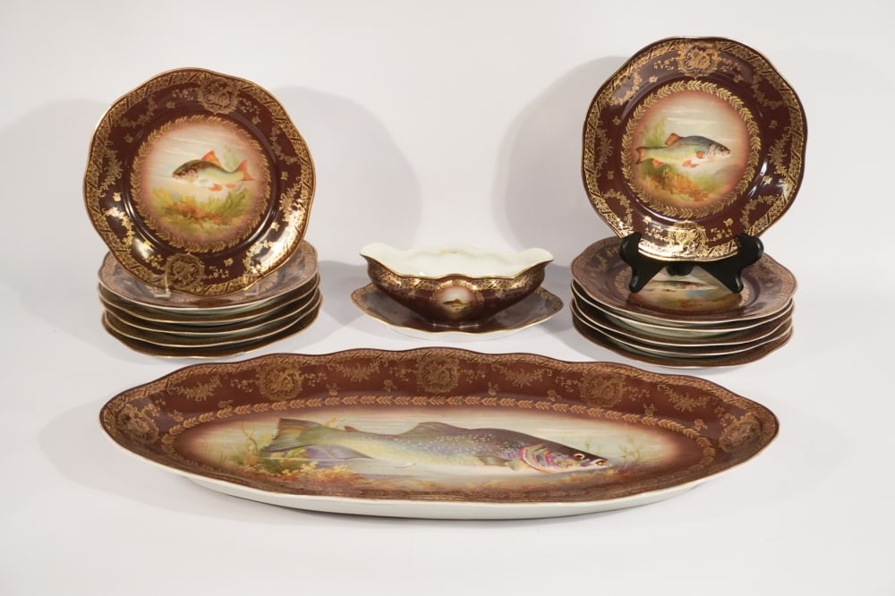 Fine Set Royal Vienna Porcelain Fish Plates (1 of 4)