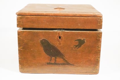 Antique American Country Federal Cellarette or Bottle Box