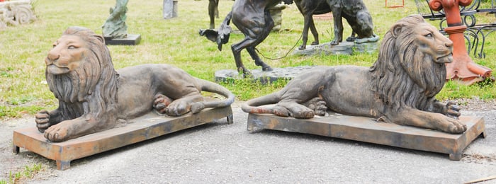 Excellent & Handsome Pair English Bronze Sculptural Garden Lion Figures