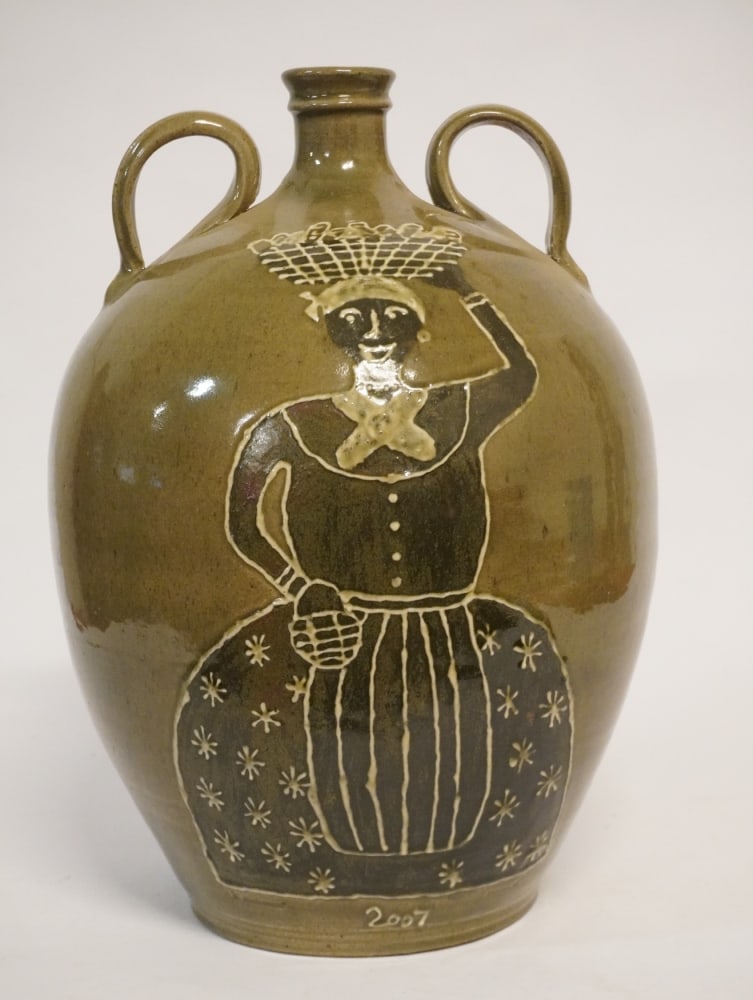 Excellent Southern Stoneware Edgefield District Decorated Two Handled Jug (1 of 4)
