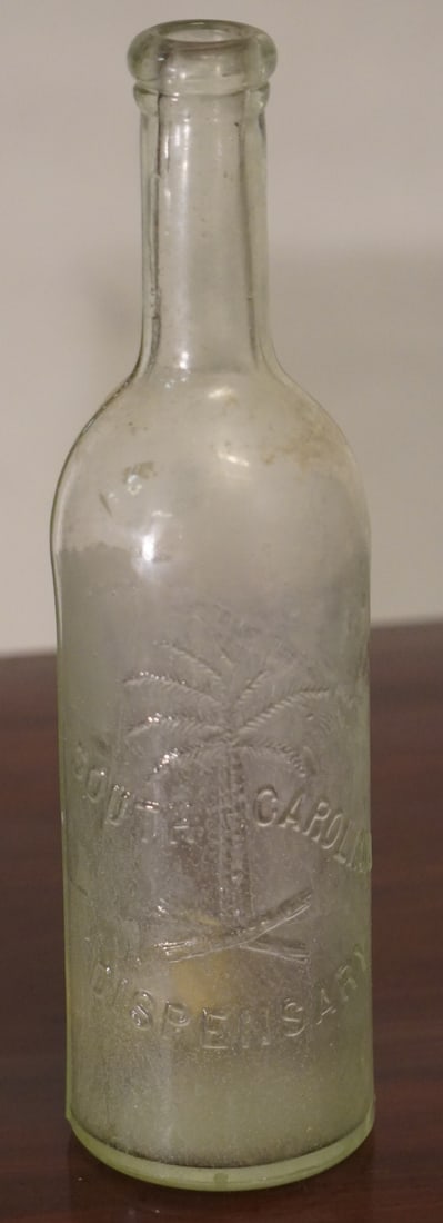 Excellent Antique South Carolina Rum Dispensary Bottle (1 of 2)