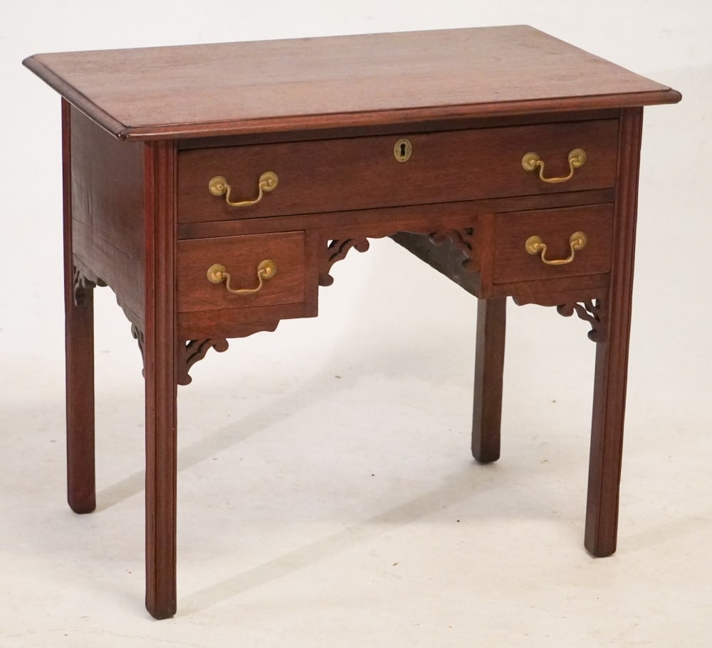 Handsome Southern Chippendale Walnut Dressing Table (1 of 6)