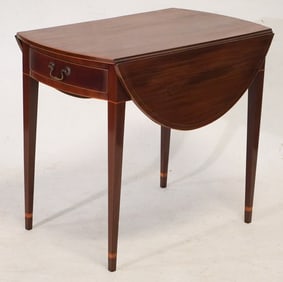 Very Handsome American Federal Inlaid Mahogany Pembroke Table