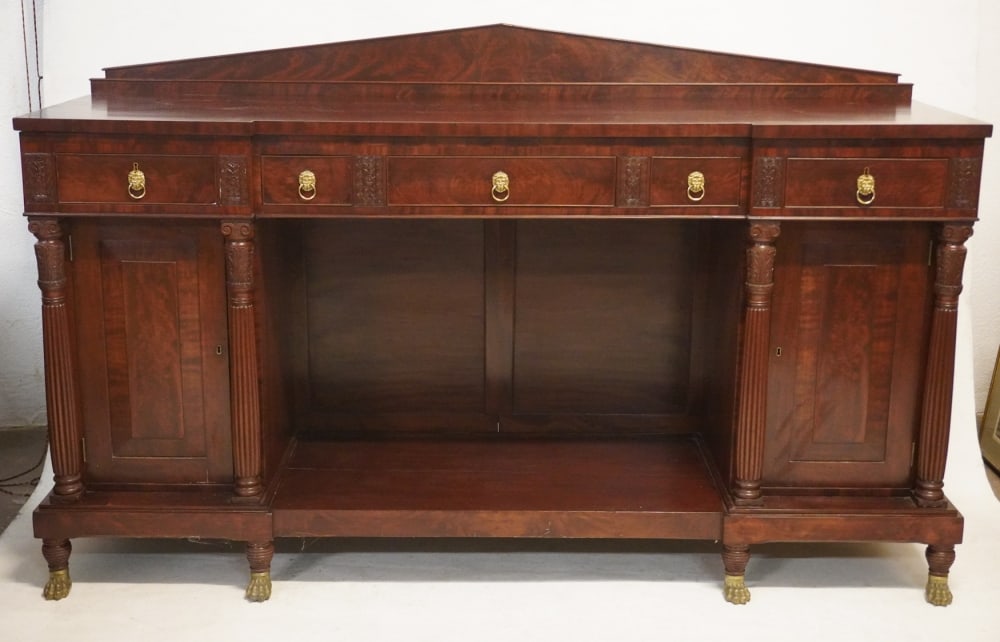 Excellent Southern Federal Carved & Figured Mahogany Sideboard (1 of 9)