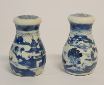 Rare Pair Antique Chinese Canton Pepper Casters