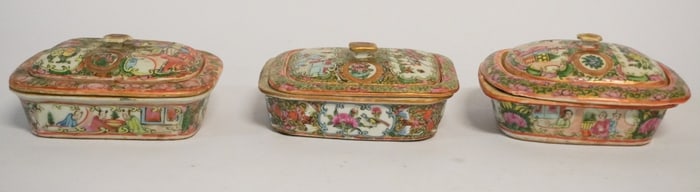 Collection Antique Chinese Export Rose Medallion Porcelain Soap Dishes